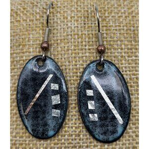 Lovely vintage Enamel on copper artisan dangle earrings pierced whimsical